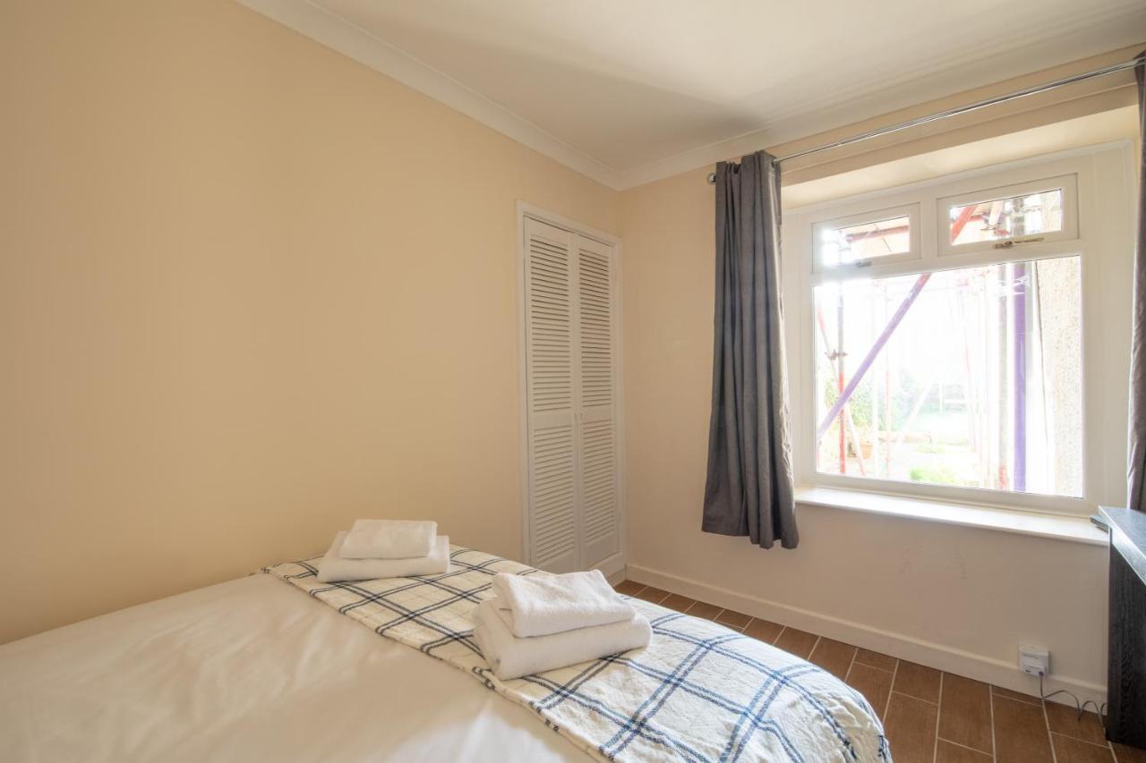 Host & Stay - Hanover Apartment Swansea Bagian luar foto